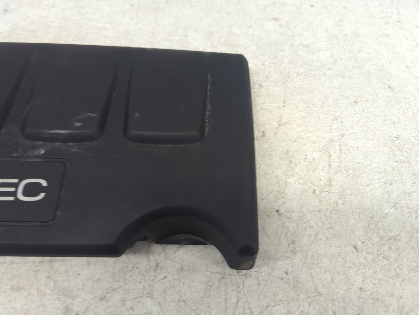 2013 Chevrolet Cruze Engine Cover Black 1479219 - Oemusedautoparts1.com