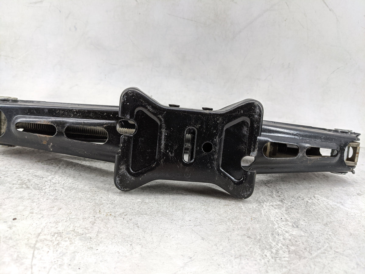 2013 Chevrolet Cruze Spare Scissor Car Jack 1480189 - Oemusedautoparts1.com