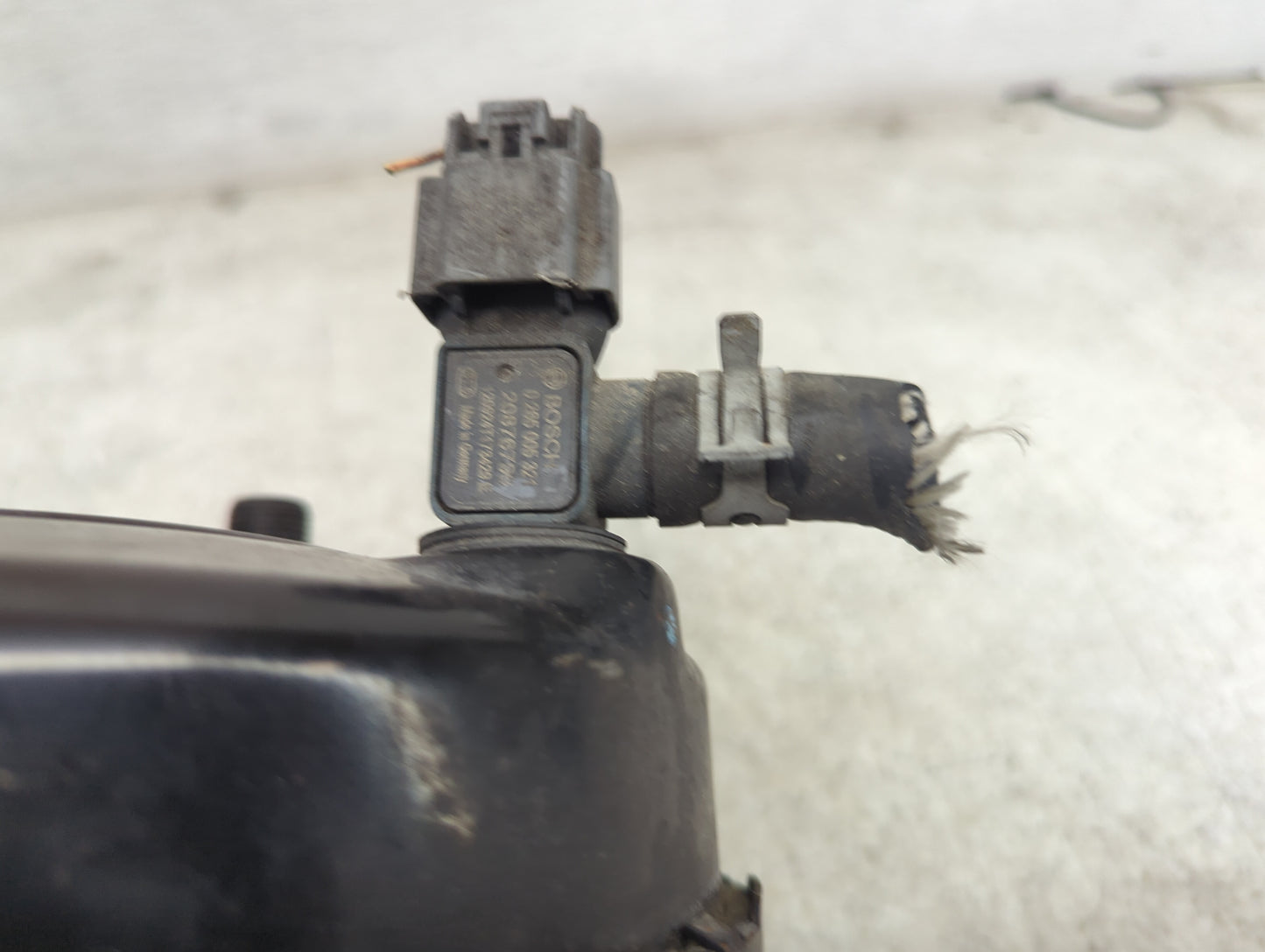 2011-2016 Chevrolet Cruze Power Brake Booster Oem 1490154 - Oemusedautoparts1.com
