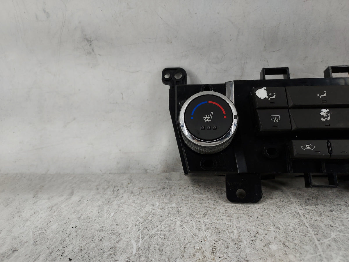 2012-2016 Chevrolet Cruze Climate Control Module Temperature AC/Heater Replacement P/N:95146208 386208A022165623 Fits OEM Us
