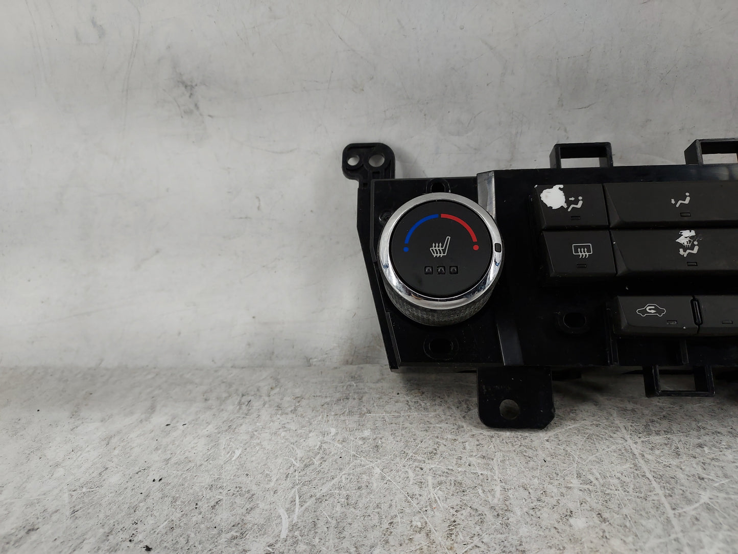 2012-2016 Chevrolet Cruze Climate Control Module Temperature AC/Heater Replacement P/N:95146208 386208A022165623 Fits OEM Us