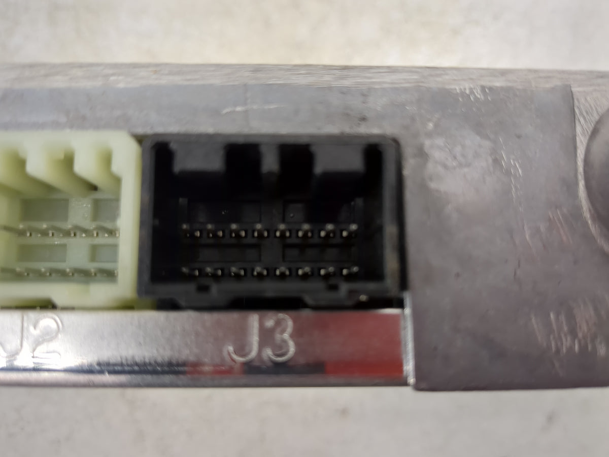 2013-2013 Chevrolet Cruze Communication Control Module 1502229 - Oemusedautoparts1.com