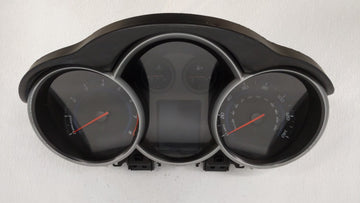 2013-2014 Chevrolet Cruze Instrument Cluster Speedometer Gauges P/N:95129378 Fits Fits 2013 2014 OEM Used Auto Parts - Oemus