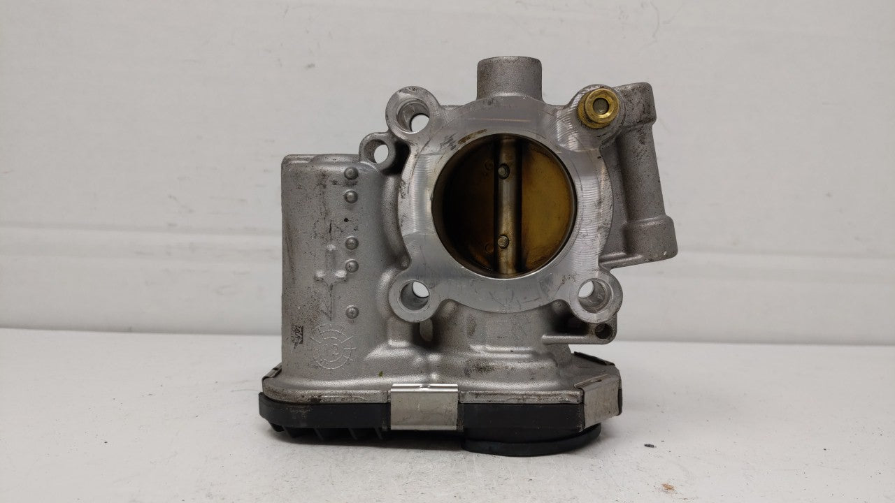 2011-2016 Chevrolet Cruze Throttle Body P/N:55565489 12644239AA, 55581662 Fits Fits 2011 2012 2013 2014 2015 2016 2017 2018 