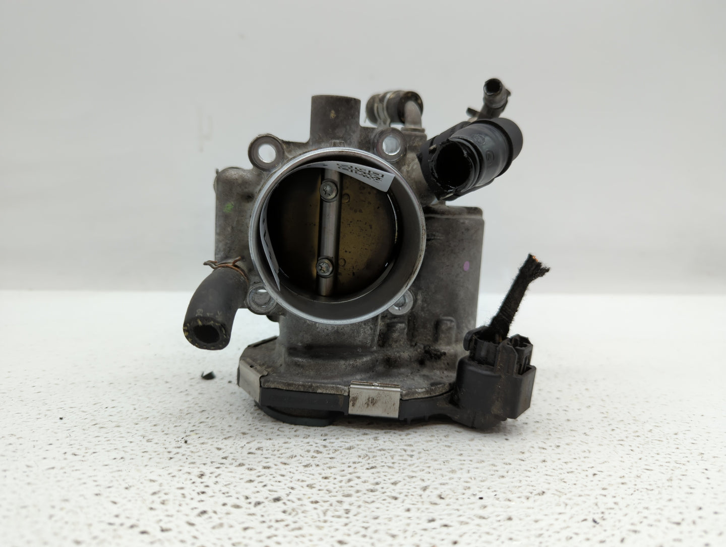 2011-2016 Chevrolet Cruze Throttle Body P/N:55577375 55561495 Fits Fits 2009 2010 2011 2012 2013 2014 2015 2016 2017 2018 OE