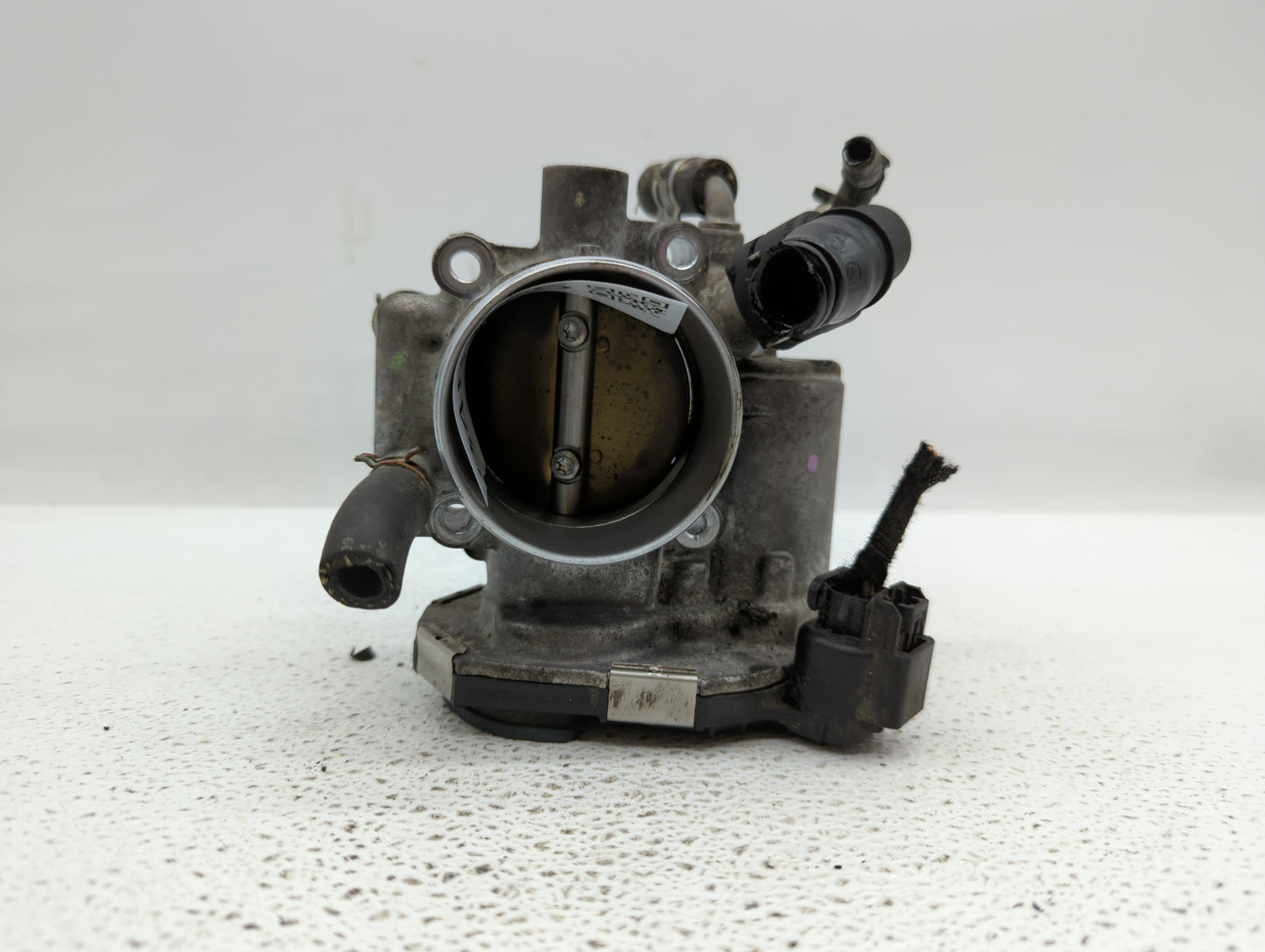 2011-2016 Chevrolet Cruze Throttle Body P/N:55577375 55561495 Fits Fits 2009 2010 2011 2012 2013 2014 2015 2016 2017 2018 OE
