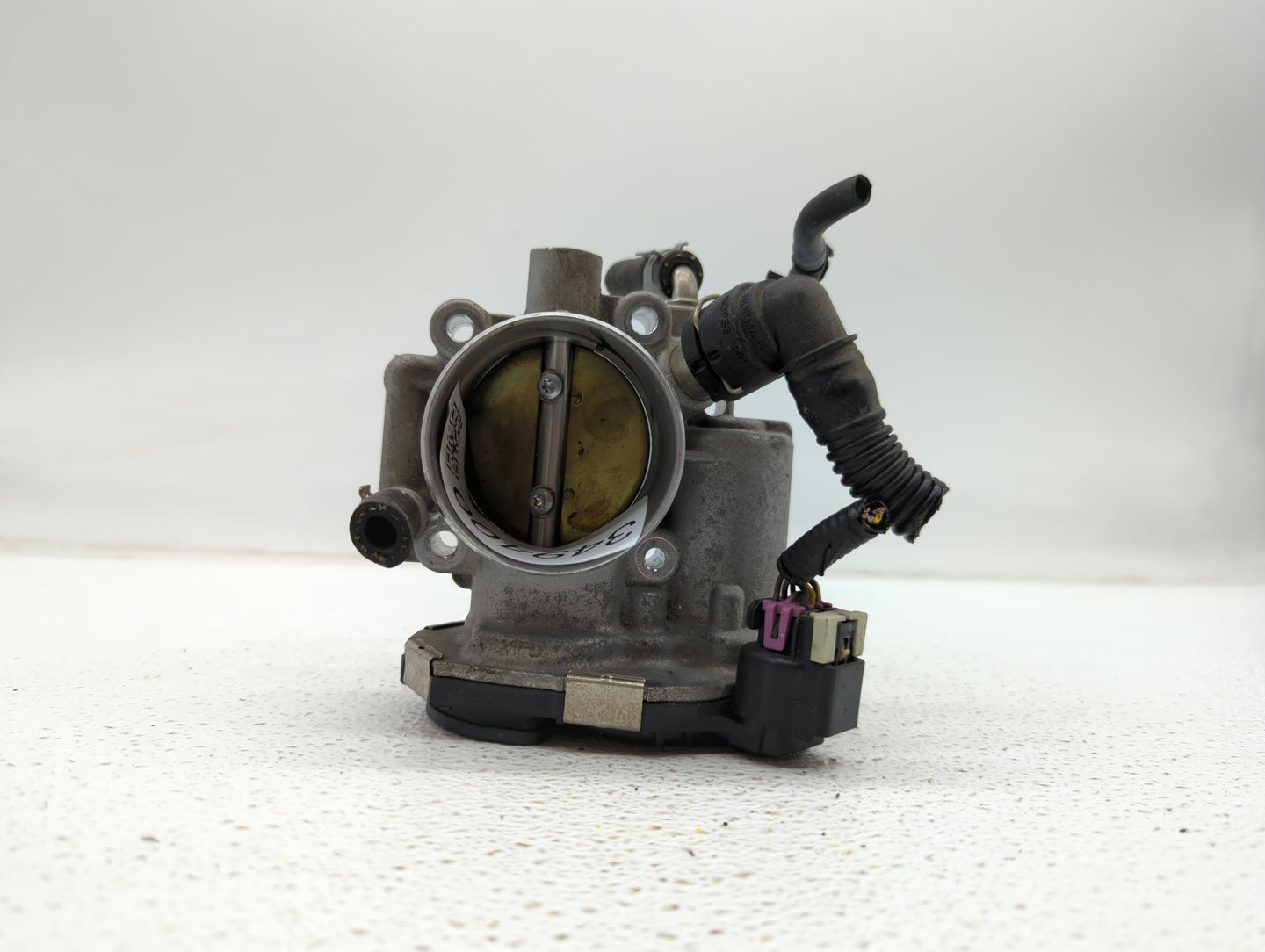 2011-2016 Chevrolet Cruze Throttle Body P/N:55577375 55561495 Fits Fits 2009 2010 2011 2012 2013 2014 2015 2016 2017 2018 OE