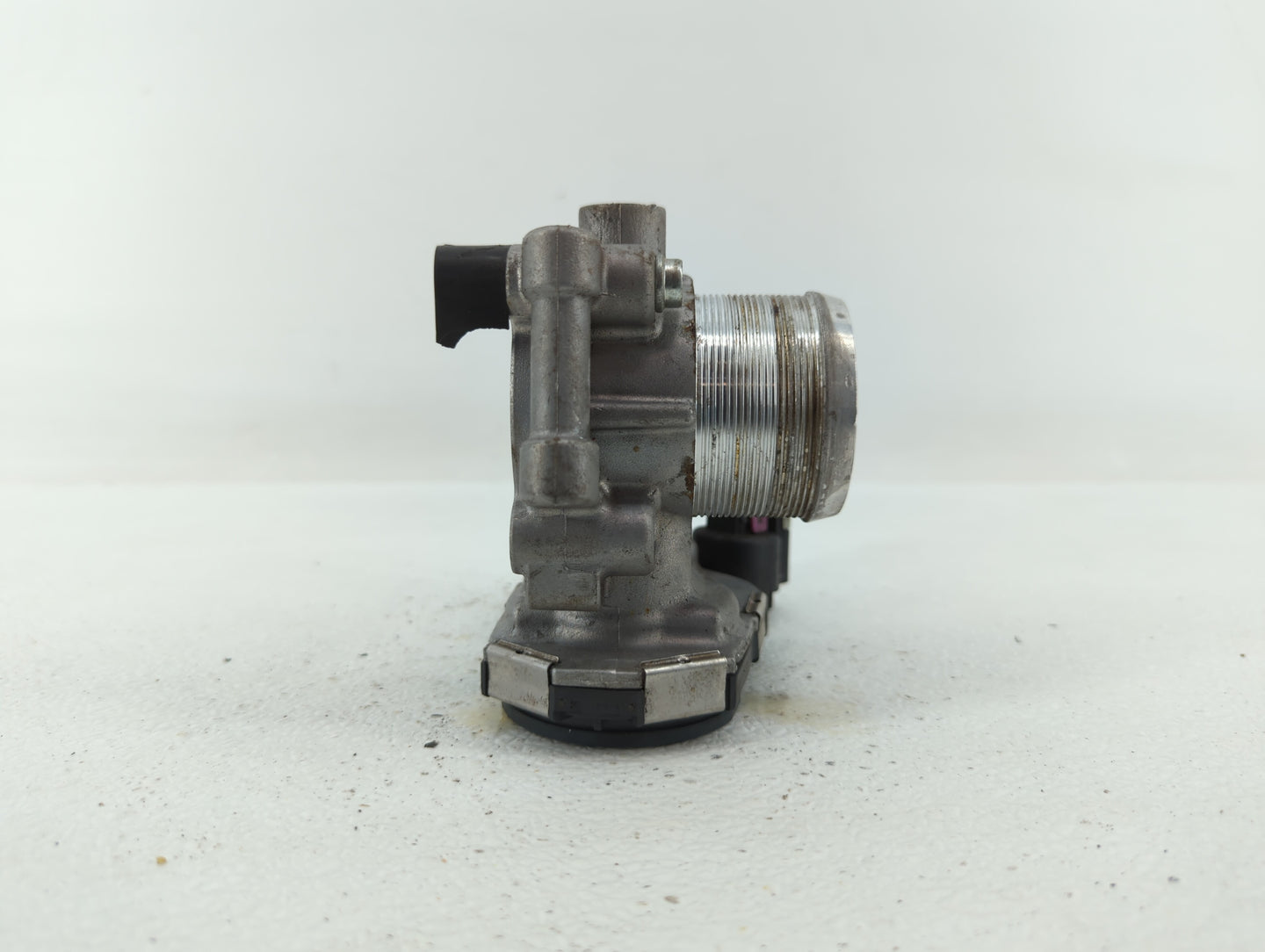 2011-2016 Chevrolet Cruze Throttle Body P/N:55581662 55565489, 55 565 489 Fits Fits 2011 2012 2013 2014 2015 2016 2017 2018 