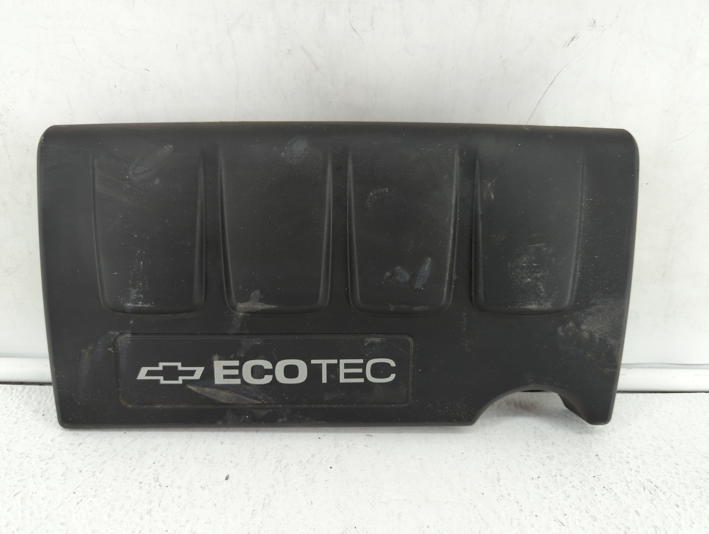 2013 Chevrolet Cruze Engine Cover Black - Oemusedautoparts1.com
