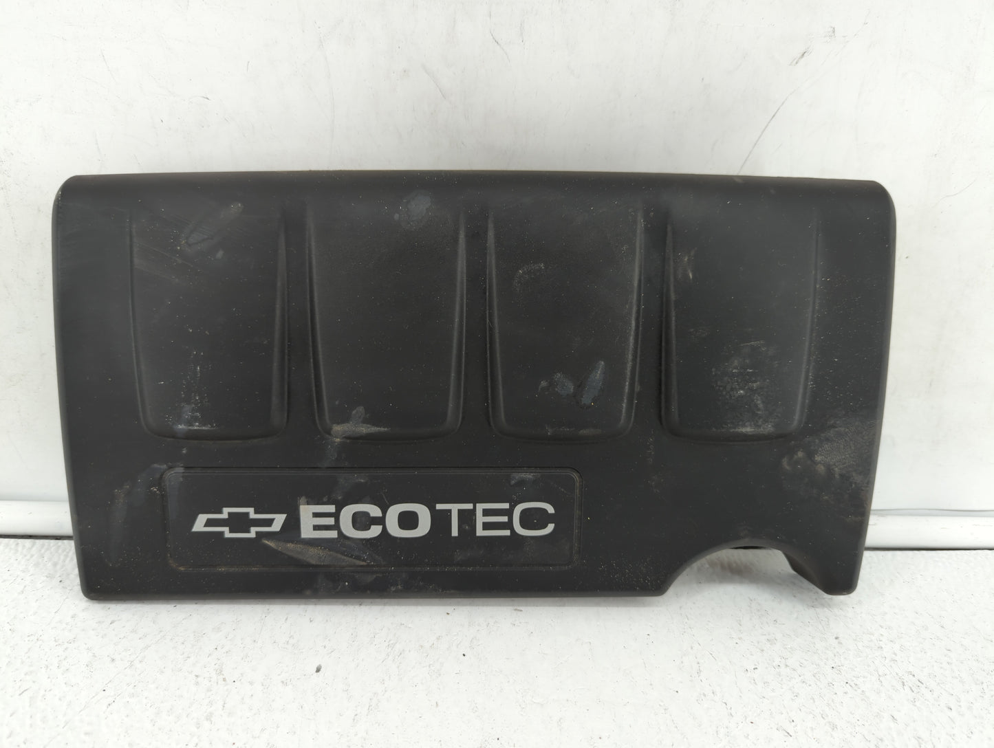 2013 Chevrolet Cruze Engine Cover Black - Oemusedautoparts1.com