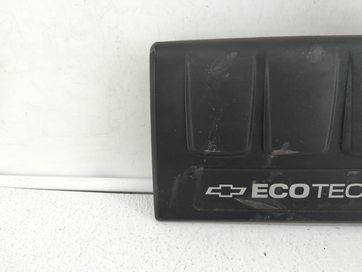 2013 Chevrolet Cruze Engine Cover Black - Oemusedautoparts1.com