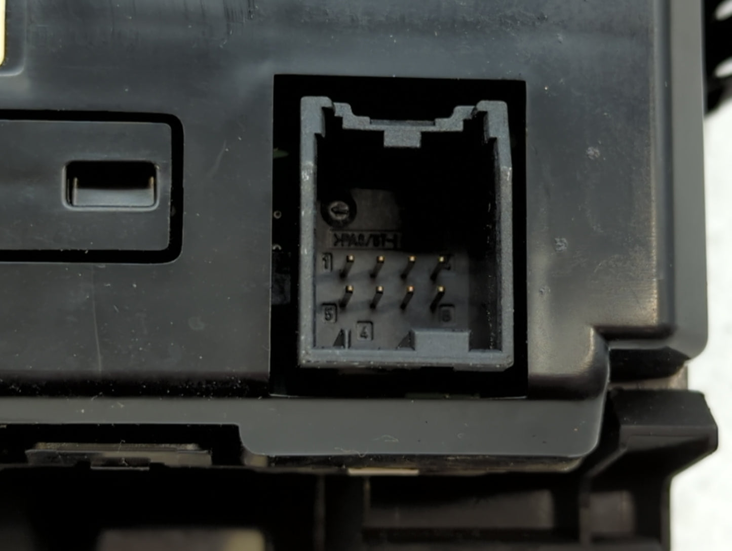 2011-2016 Chevrolet Cruze Information Display Screen - Oemusedautoparts1.com