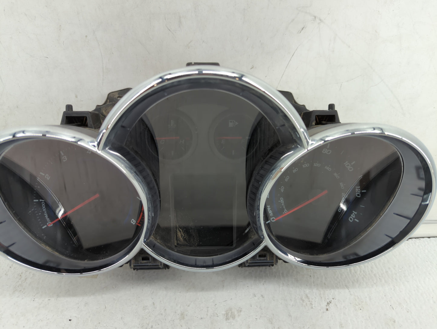 2013-2014 Chevrolet Cruze Instrument Cluster Speedometer Gauges P/N:95129376 Fits Fits 2013 2014 OEM Used Auto Parts - Oemus