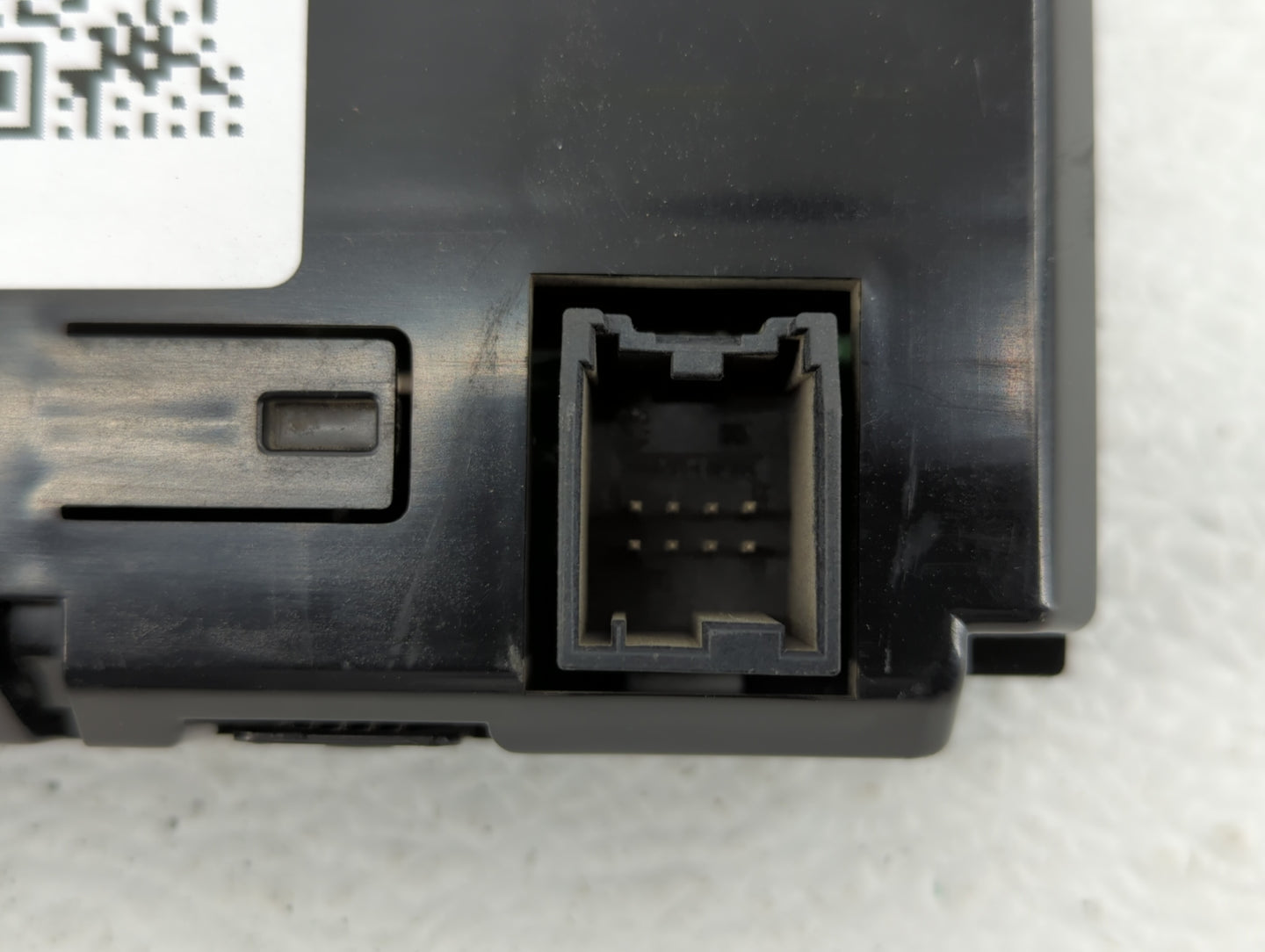 2011-2016 Chevrolet Cruze Information Display Screen - Oemusedautoparts1.com