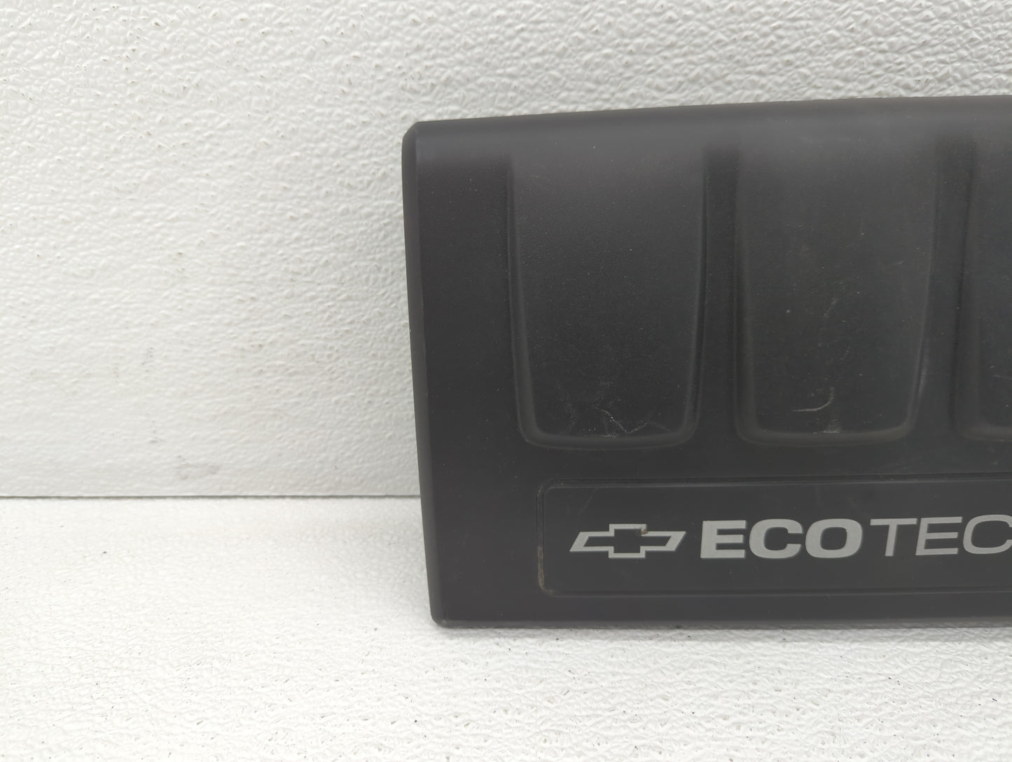 2013 Chevrolet Cruze Engine Cover - Oemusedautoparts1.com