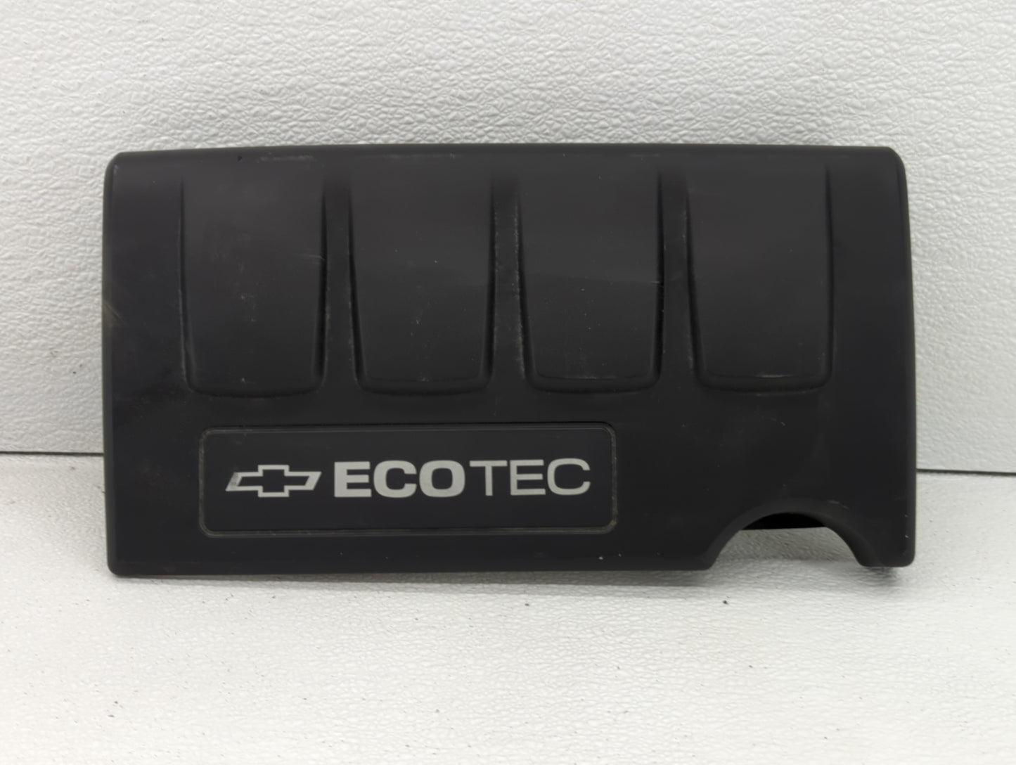 2013 Chevrolet Cruze Engine Cover - Oemusedautoparts1.com
