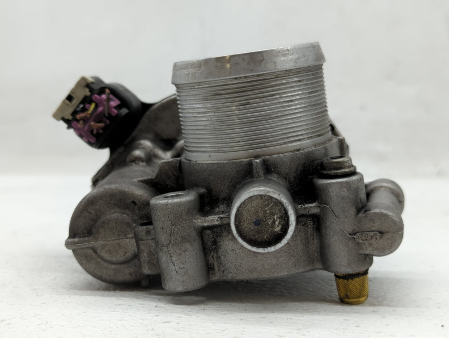 2011-2016 Chevrolet Cruze Throttle Body P/N:55581662 55565489 Fits Fits 2011 2012 2013 2014 2015 2016 2017 2018 2019 2020 20