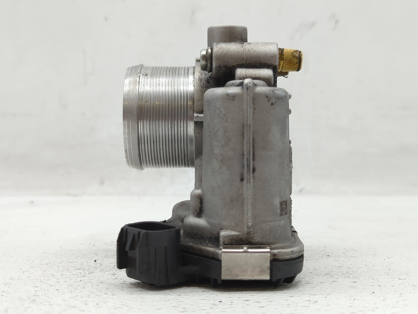 2011-2016 Chevrolet Cruze Throttle Body P/N:55581662 55565489 Fits Fits 2011 2012 2013 2014 2015 2016 2017 2018 2019 2020 20