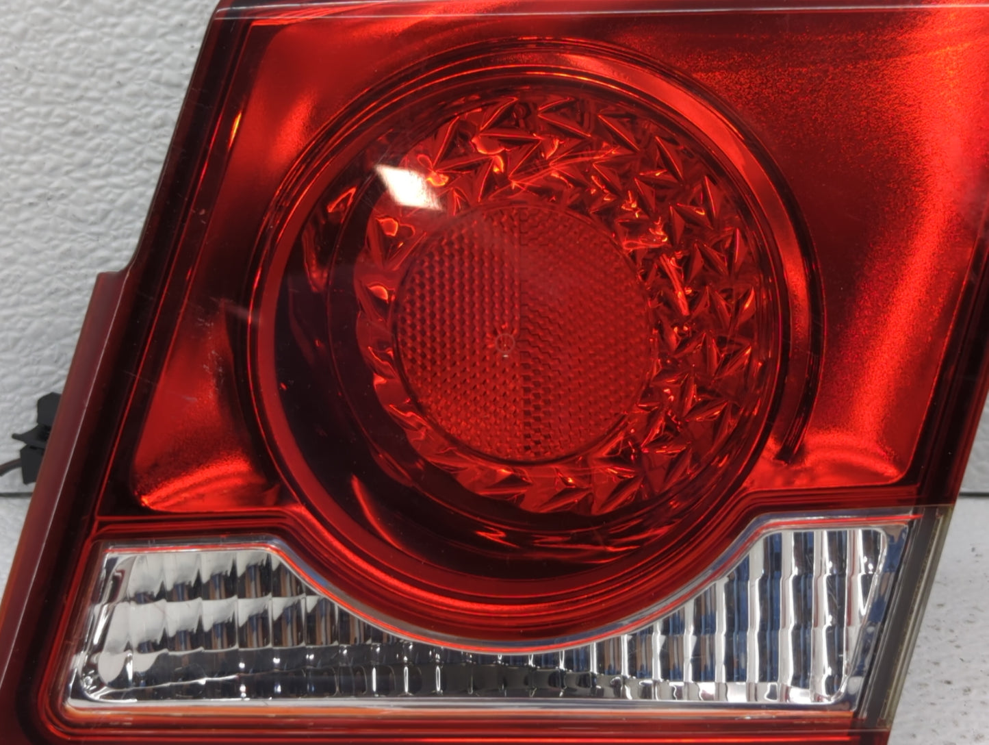 2011-2016 Chevrolet Cruze Tail Light Assembly Passenger Right OEM P/N:3057KLCP 2T 11 1P GM Fits Fits 2011 2012 2013 2014 201