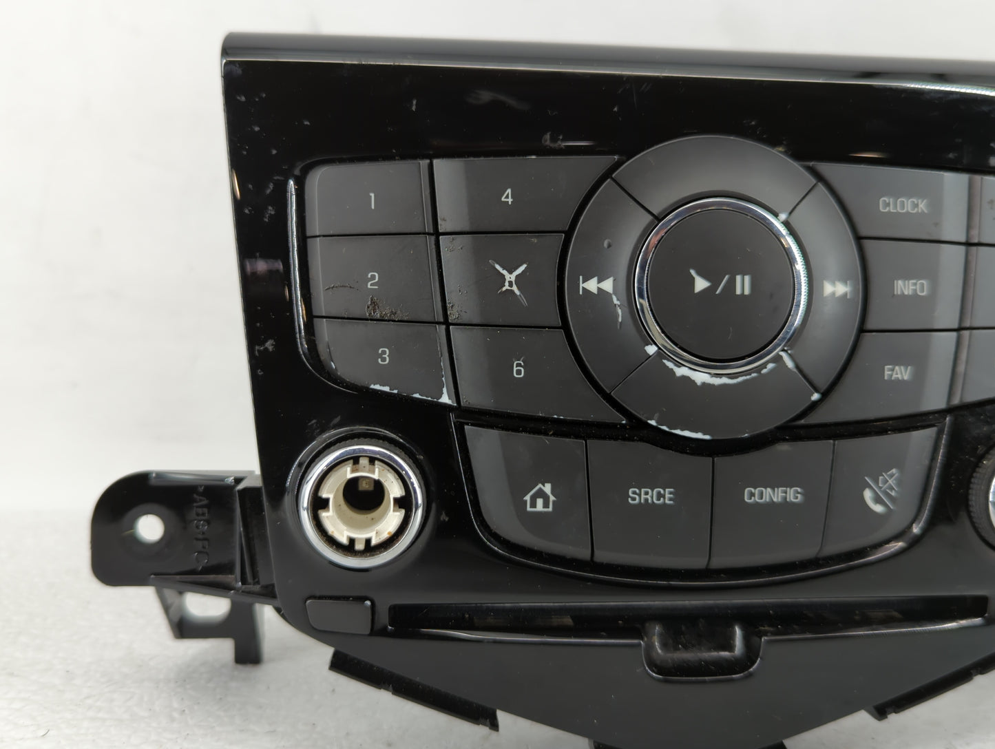 2013-2016 Chevrolet Cruze Radio Control Panel - Oemusedautoparts1.com