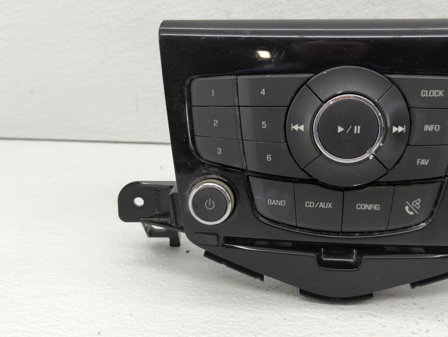 2011-2016 Chevrolet Cruze Radio Control Panel - Oemusedautoparts1.com
