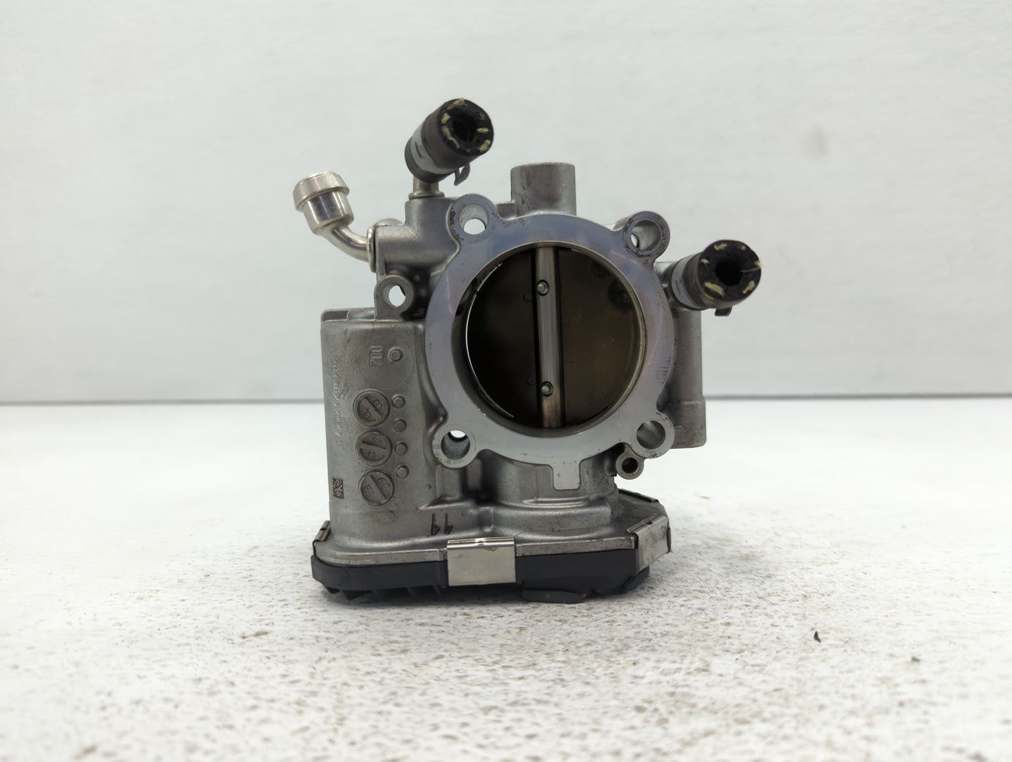 2011-2016 Chevrolet Cruze Throttle Body P/N:55561495 55577375 Fits Fits 2009 2010 2011 2012 2013 2014 2015 2016 2017 2018 OE