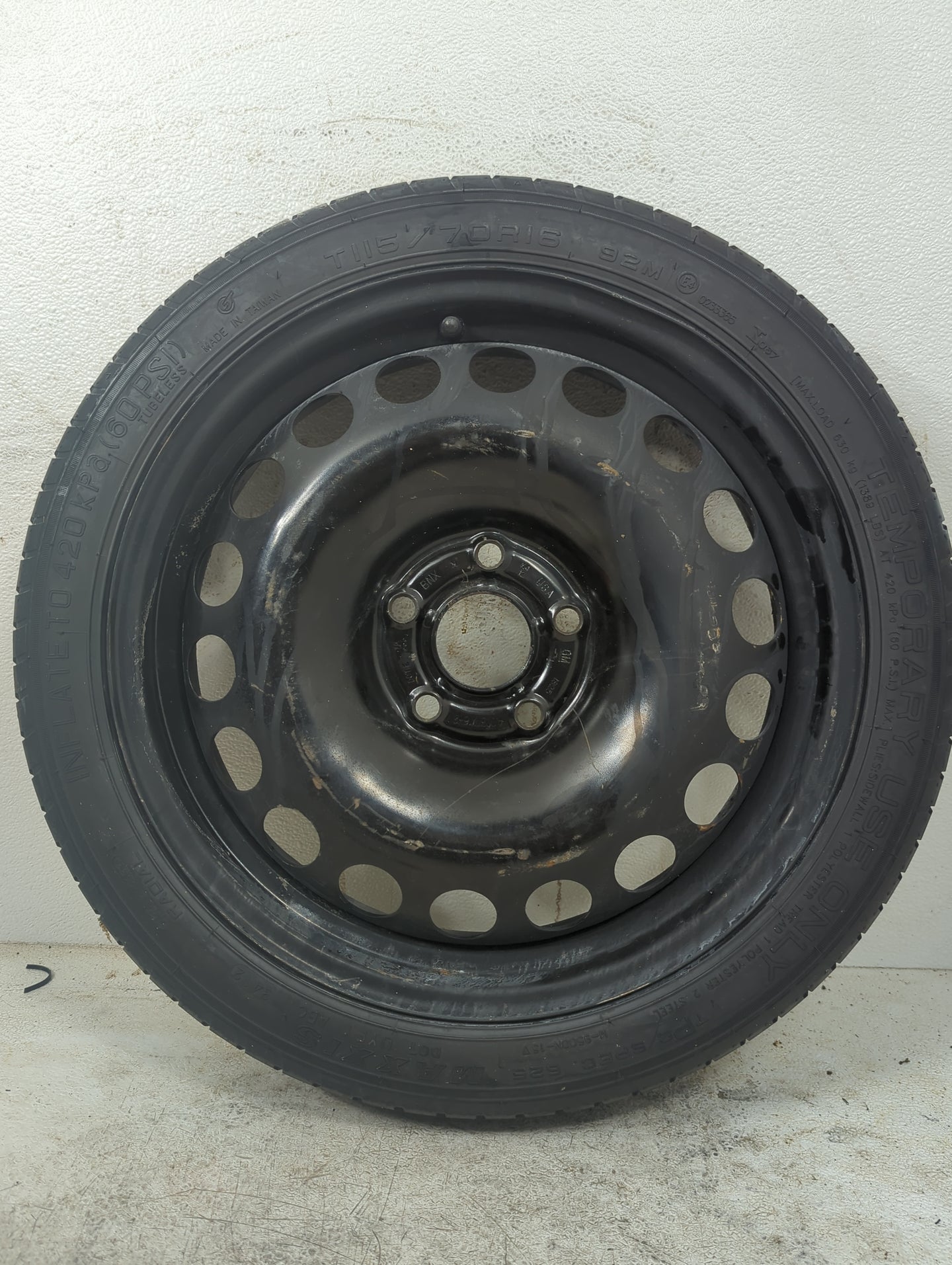2012-2016 Chevrolet Cruze Spare Donut Tire Wheel Rim Oem 5000761 - Oemusedautoparts1.com