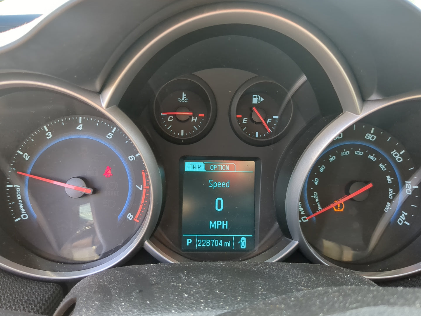 2013-2014 Chevrolet Cruze Instrument Cluster Speedometer Gauges Miles:229K Fits Fits 2013 2014 OEM Used Auto Parts - Oemused