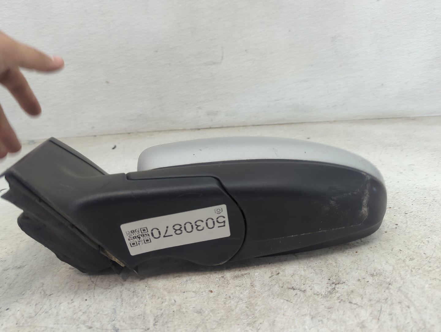 2011-2016 Chevrolet Cruze Driver Side View Mirror - Left Door Mirror OEM Used - Oemusedautoparts1.com