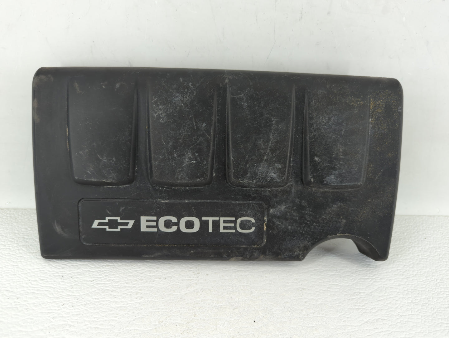 2013 Chevrolet Cruze Engine Cover - Oemusedautoparts1.com