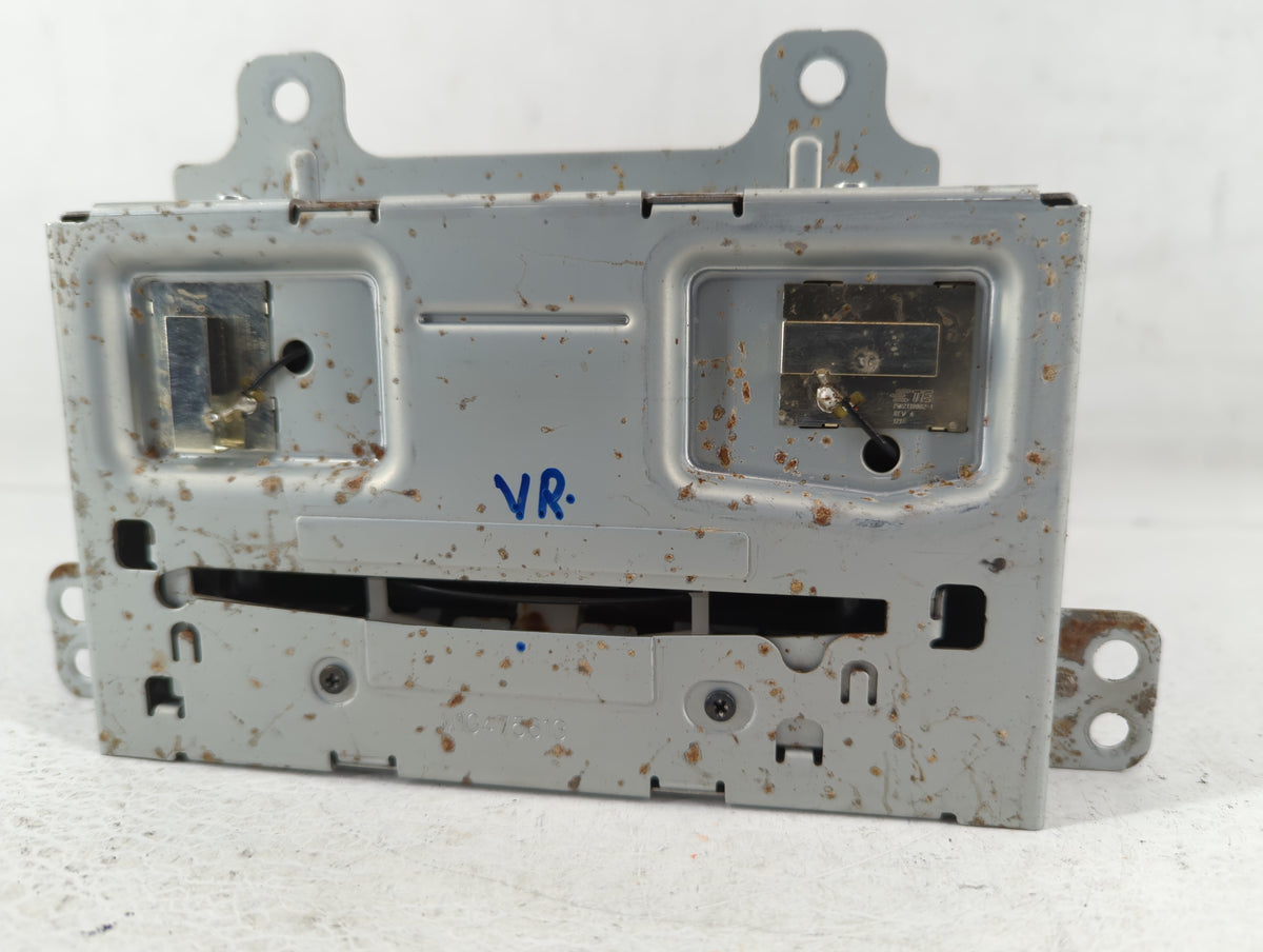 2013-2013 Chevrolet Cruze Am Fm Cd Player Radio Receiver 528022 - Oemusedautoparts1.com