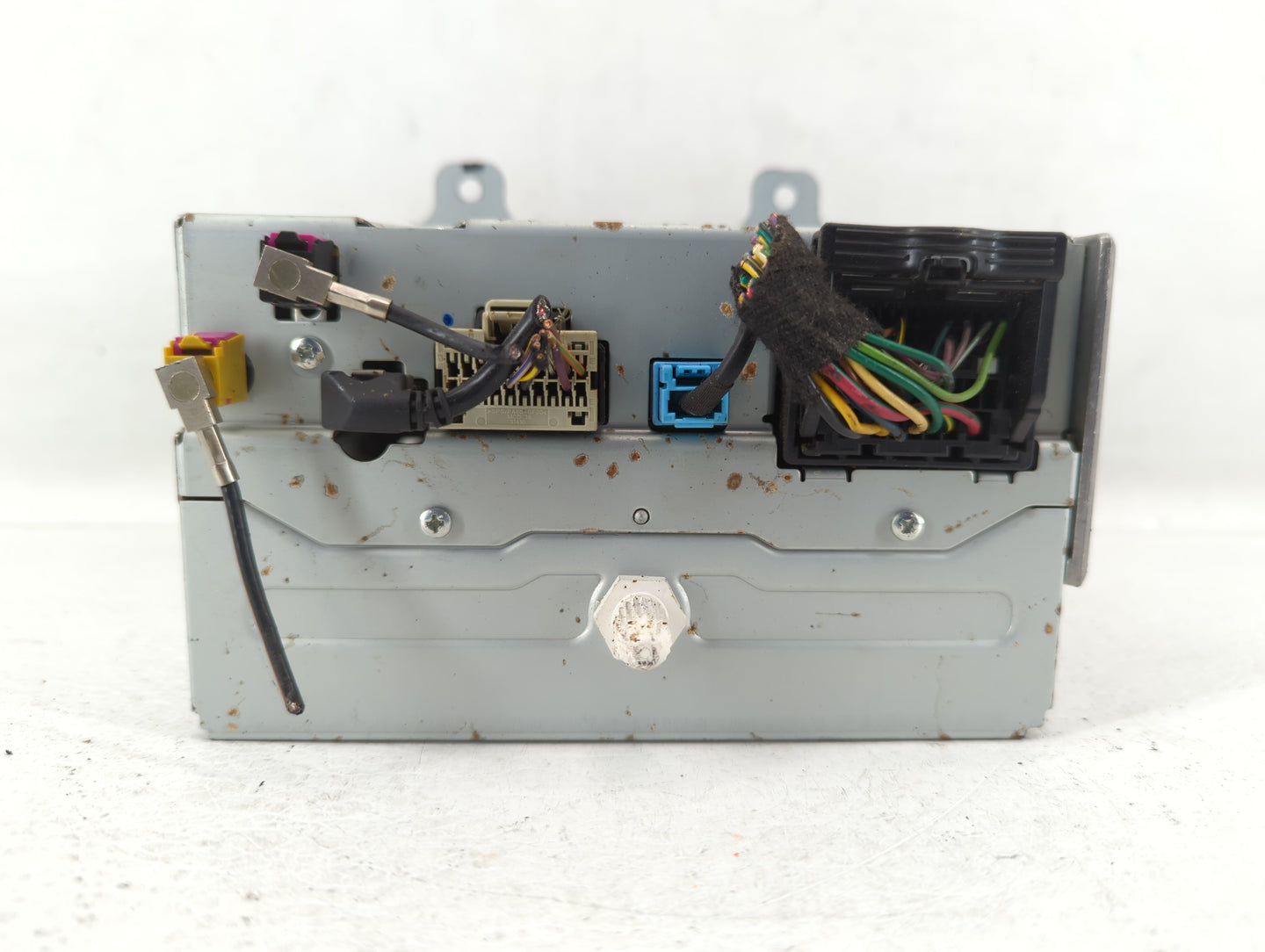 2013-2013 Chevrolet Cruze Am Fm Cd Player Radio Receiver - Oemusedautoparts1.com