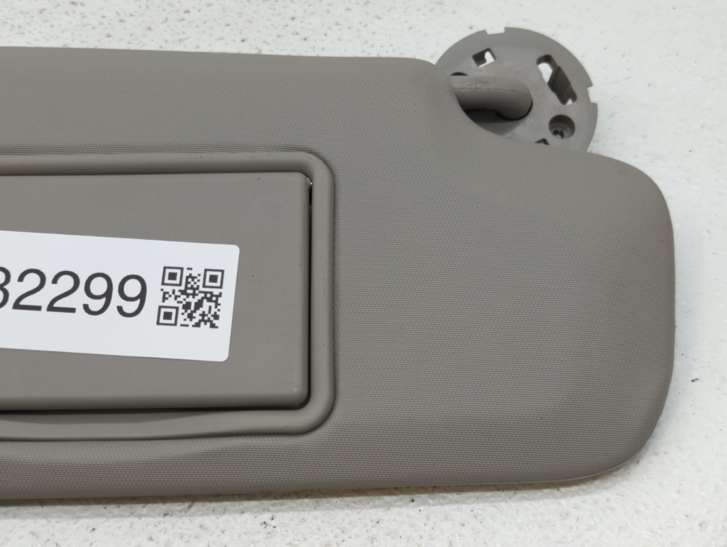 2011-2016 Chevrolet Cruze Sun Visor Shade Replacement Passenger Right Mirror Fits Fits 2011 2012 2013 2014 2015 2016 OEM Use