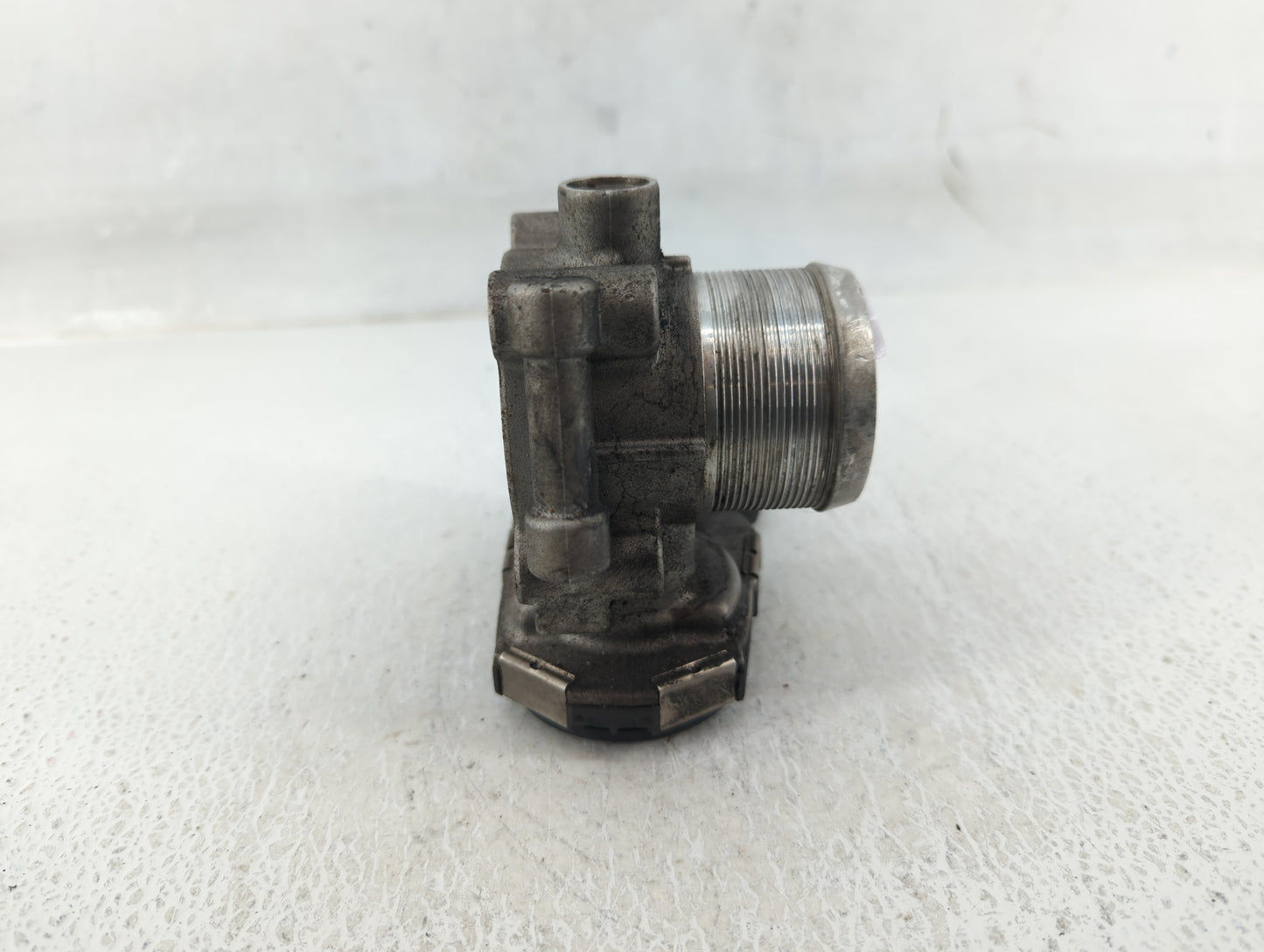 2011-2016 Chevrolet Cruze Throttle Body P/N:55581662 Fits Fits 2011 2012 2013 2014 2015 2016 2017 2018 2019 2020 2021 OEM Us