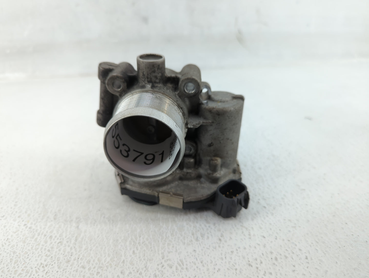 2011-2016 Chevrolet Cruze Throttle Body P/N:55581662 Fits Fits 2011 2012 2013 2014 2015 2016 2017 2018 2019 2020 2021 OEM Us