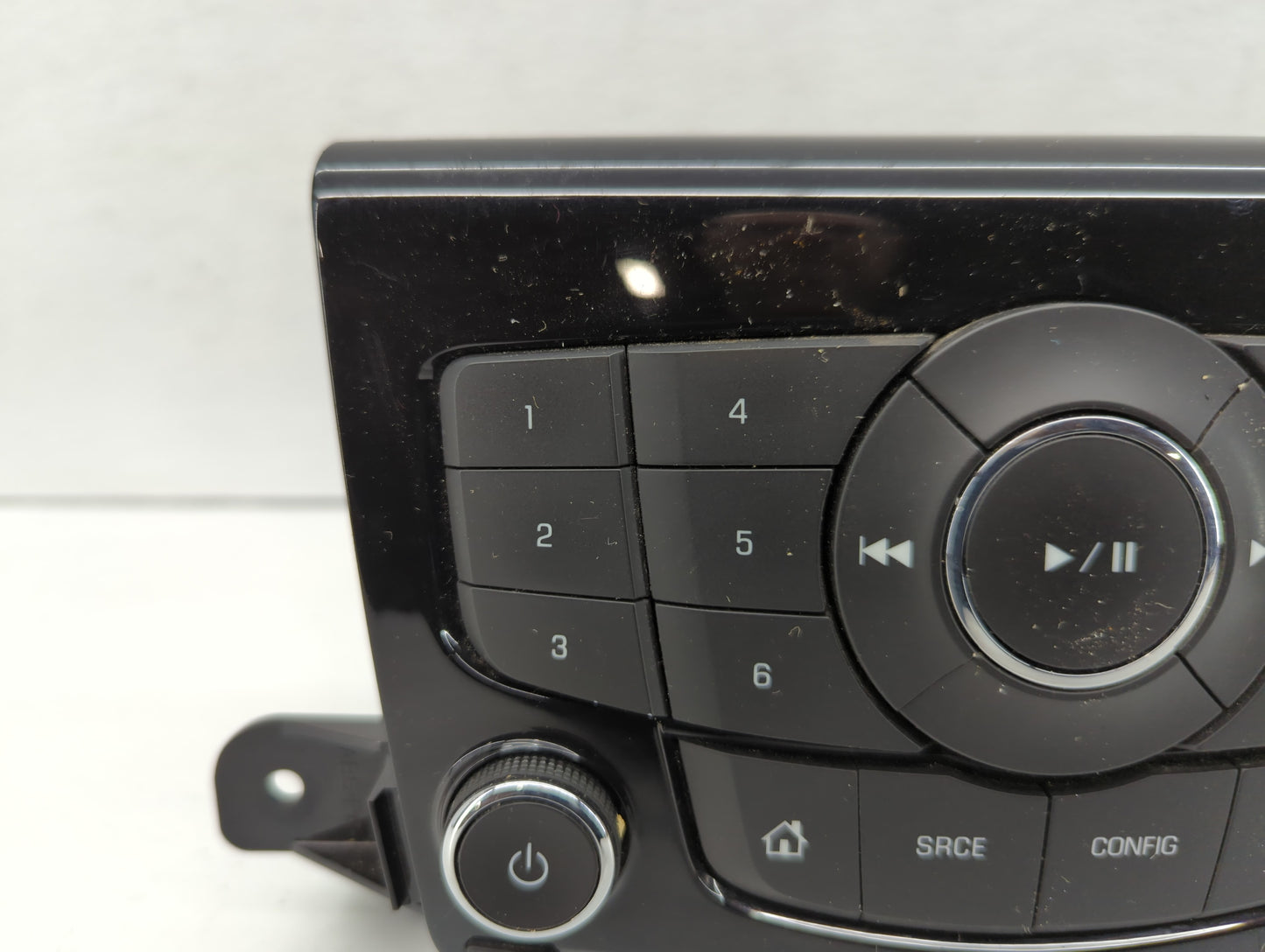 2013-2016 Chevrolet Cruze Radio AM FM Cd Player Receiver Replacement P/N:95166368 Fits Fits 2013 2014 2015 2016 OEM Used Aut