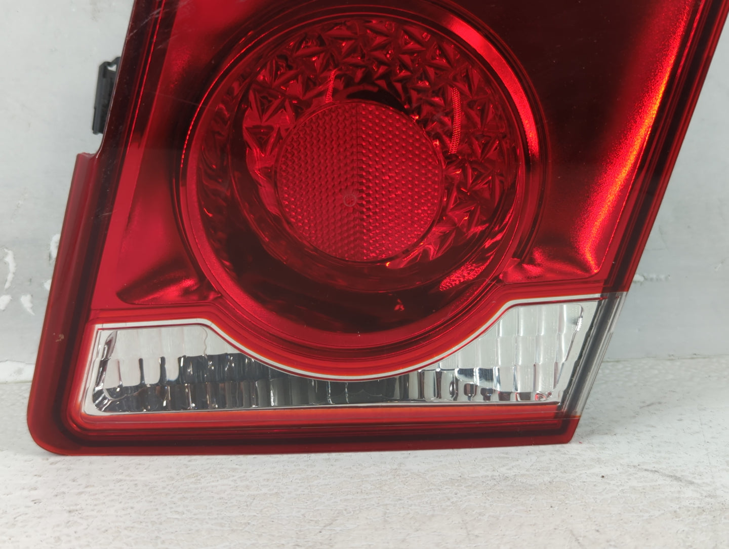 2011-2016 Chevrolet Cruze Tail Light Assembly Passenger Right OEM Fits Fits 2011 2012 2013 2014 2015 2016 OEM Used Auto Part