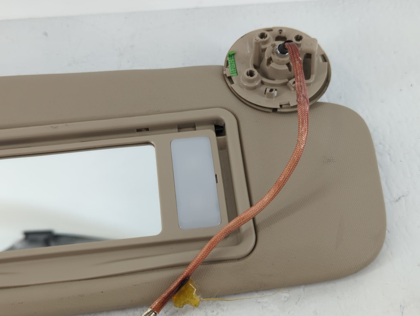 2011-2016 Chevrolet Cruze Sun Visor Shade Replacement Passenger Right Mirror Fits Fits 2011 2012 2013 2014 2015 2016 OEM Use