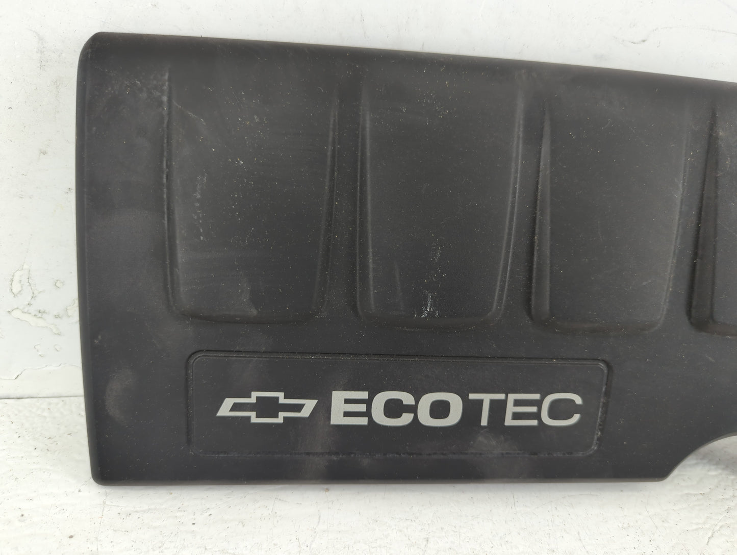 2013 Chevrolet Cruze Engine Cover - Oemusedautoparts1.com