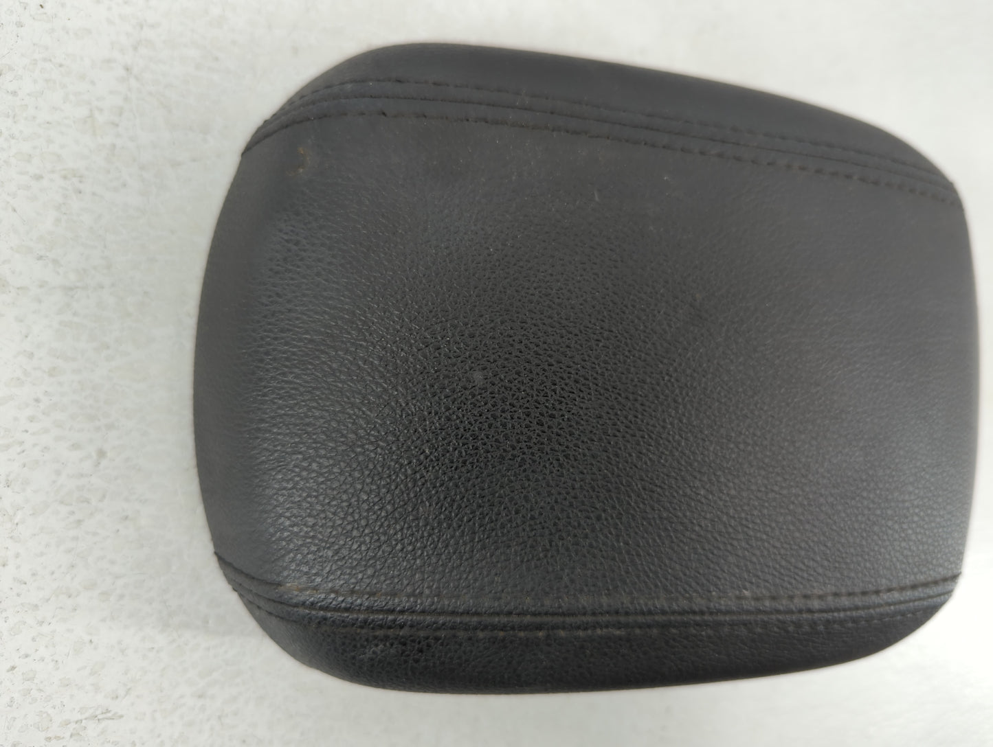 2013 Chevrolet Cruze Center Console Armrest Cover Lid Black - Oemusedautoparts1.com