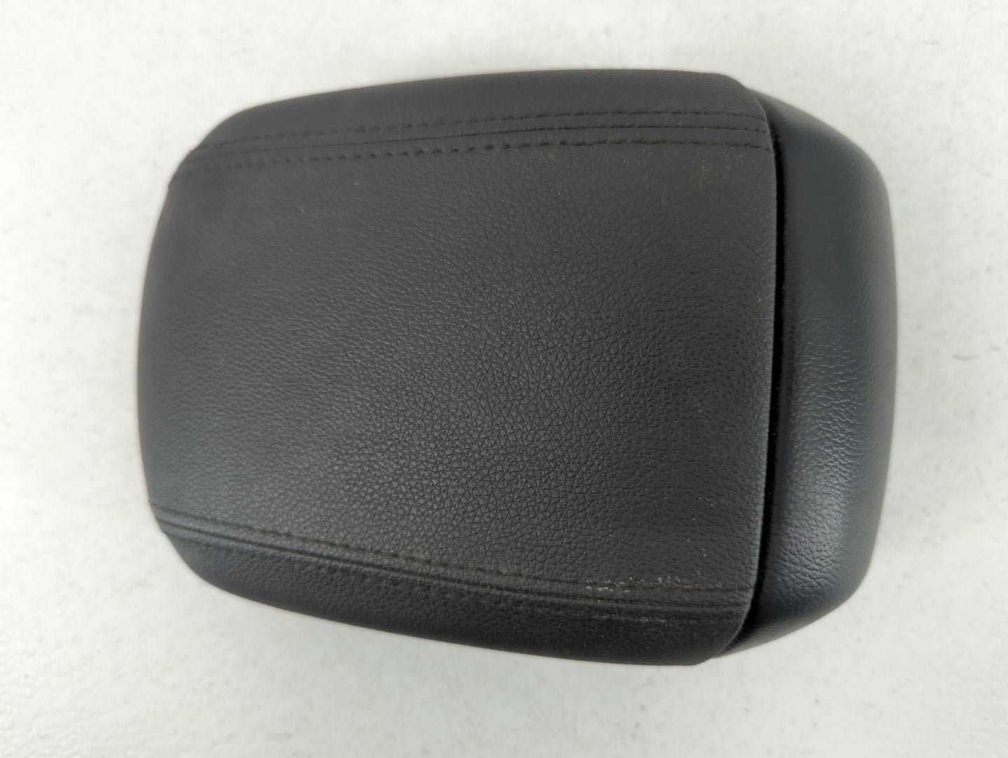 2013 Chevrolet Cruze Center Console Armrest Cover Lid Black - Oemusedautoparts1.com