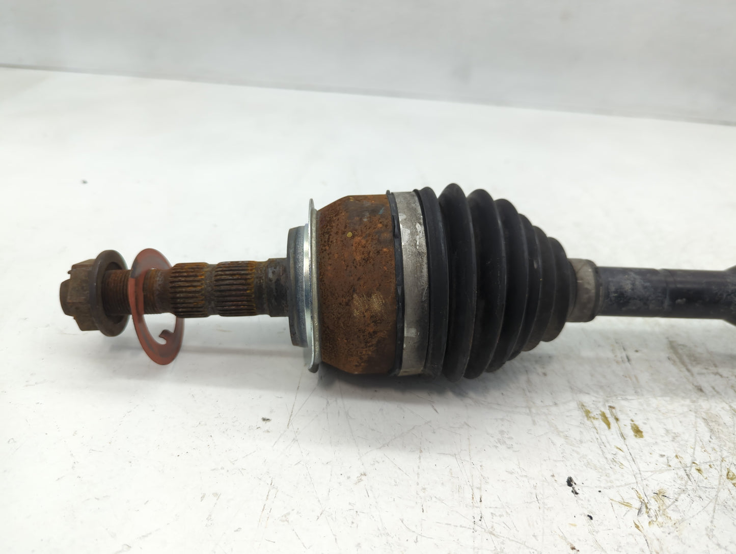 2011-2014 Chevrolet Cruze Axle Shaft Rear Driver Cv C/v - Oemusedautoparts1.com