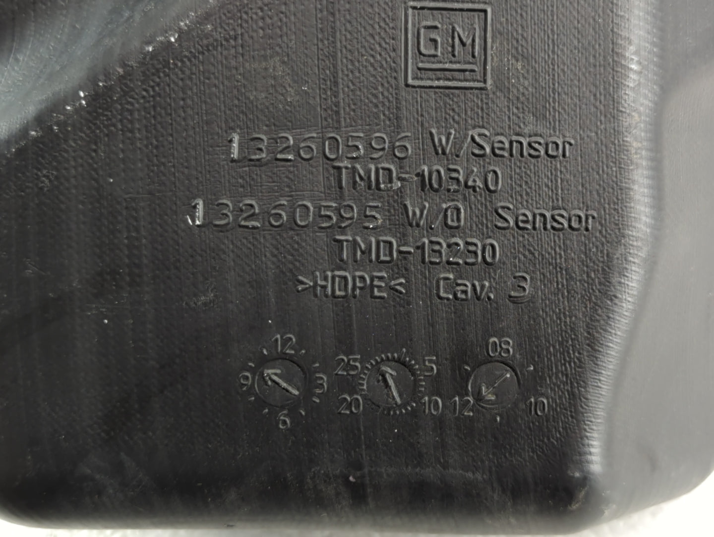 2011-2016 Chevrolet Cruze Windshield Washer Fluid Reservoir Bottle Oem - Oemusedautoparts1.com