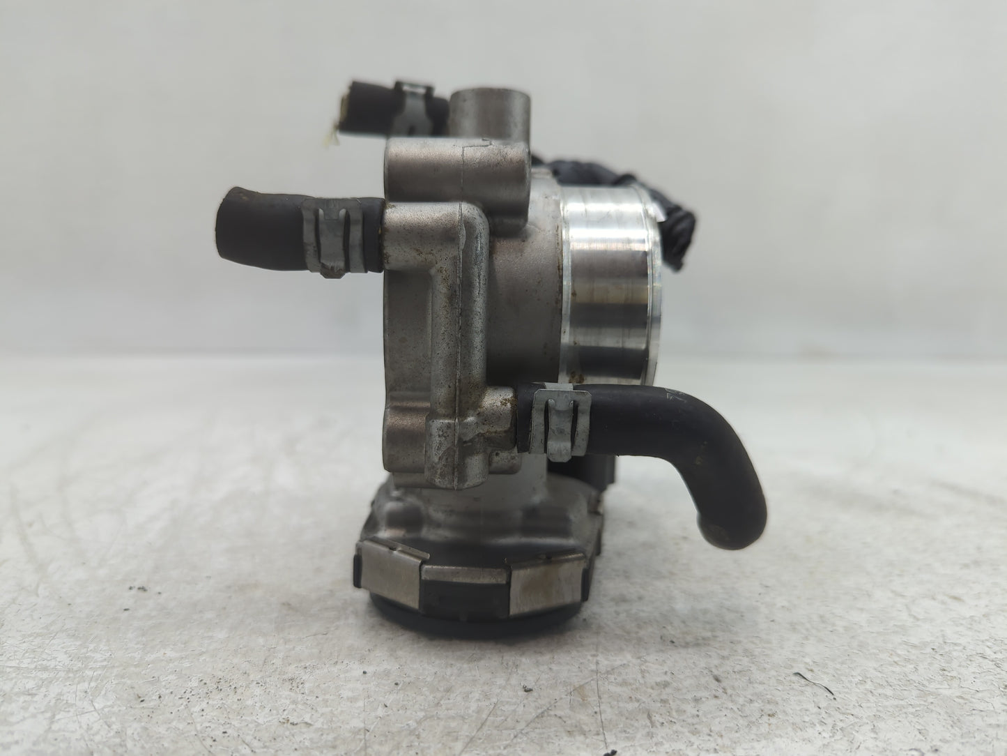2011-2016 Chevrolet Cruze Throttle Body P/N:0 280 750 245 55561495 Fits Fits 2009 2010 2011 2012 2013 2014 2015 2016 2017 20