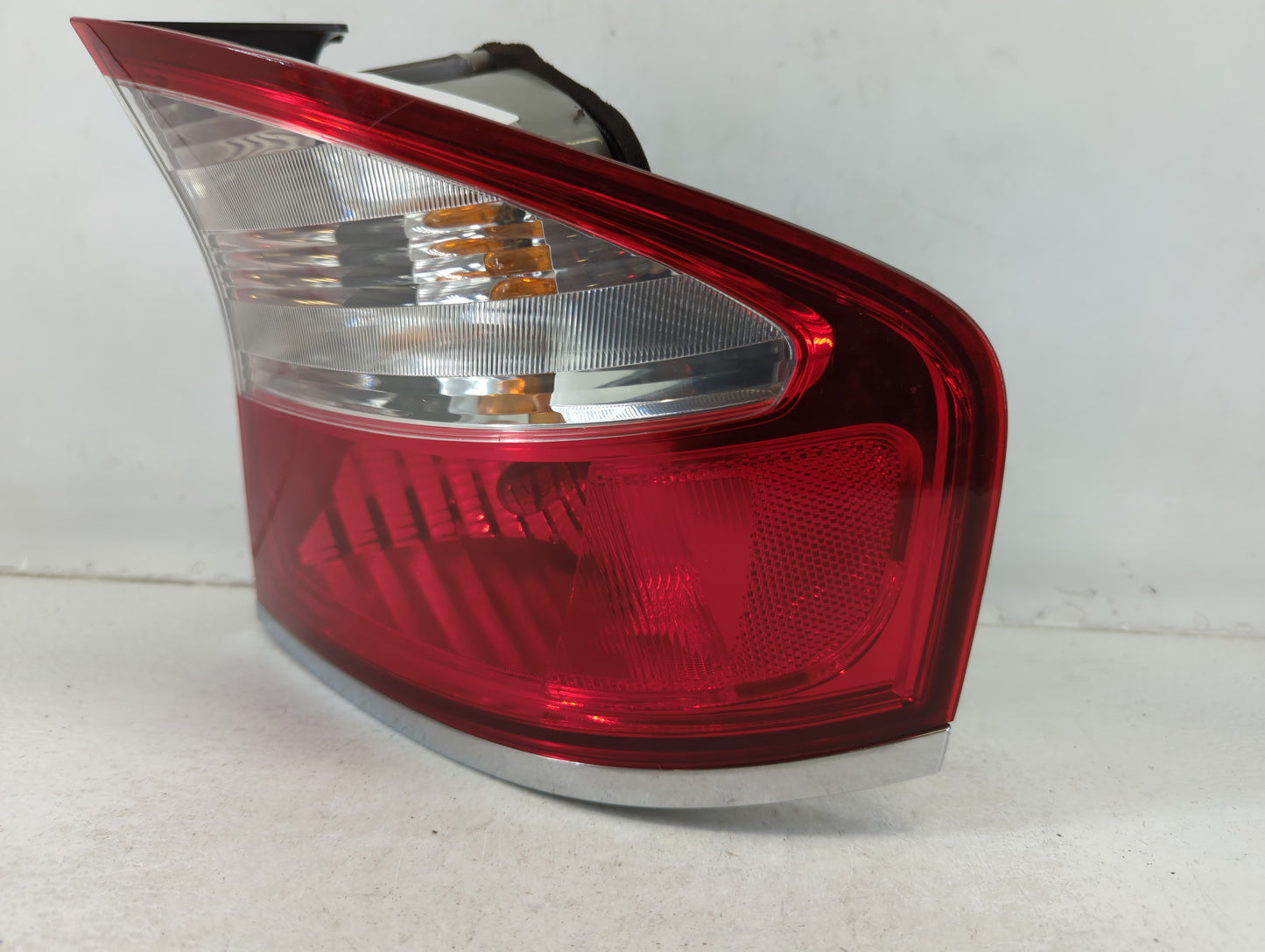 2011-2016 Chevrolet Cruze Tail Light Assembly Driver Left OEM P/N:2XL 946087 Fits Fits 2011 2012 2013 2014 2015 2016 OEM Use
