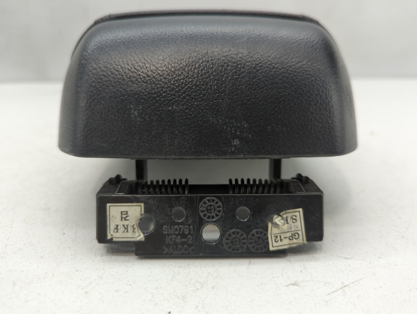 2013-2016 Chevrolet Cruze Center Console Armrest Cover Lid - Oemusedautoparts1.com