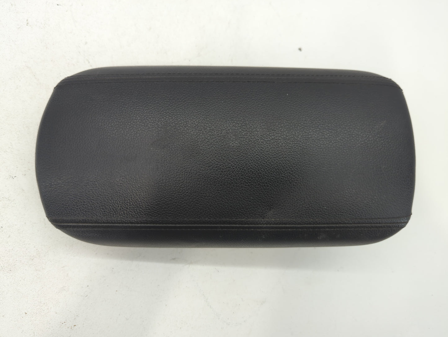 2013-2016 Chevrolet Cruze Center Console Armrest Cover Lid - Oemusedautoparts1.com