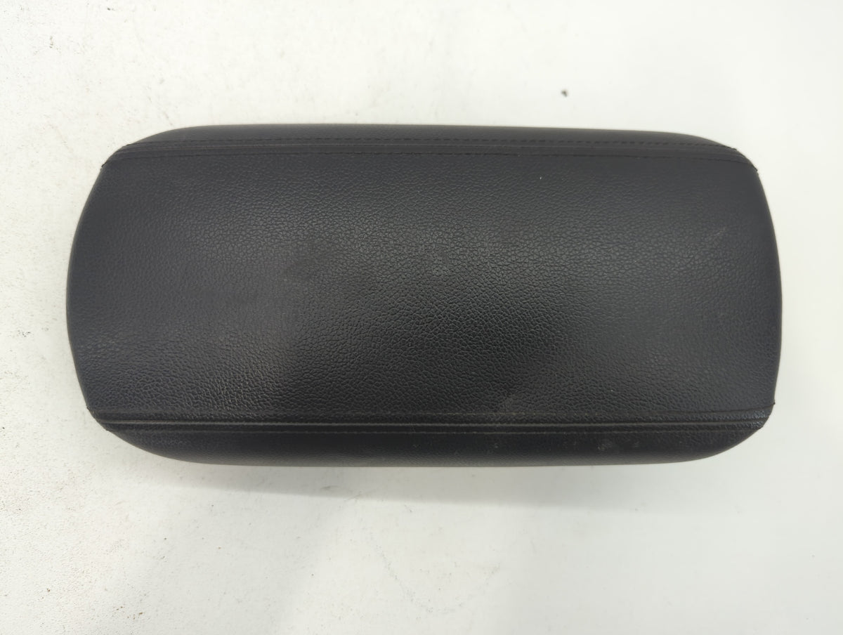 2013-2016 Chevrolet Cruze Center Console Armrest Cover Lid 662391 - Oemusedautoparts1.com