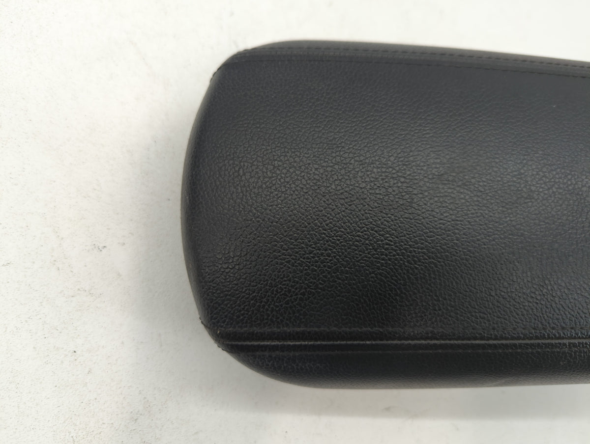2013-2016 Chevrolet Cruze Center Console Armrest Cover Lid 662391 - Oemusedautoparts1.com