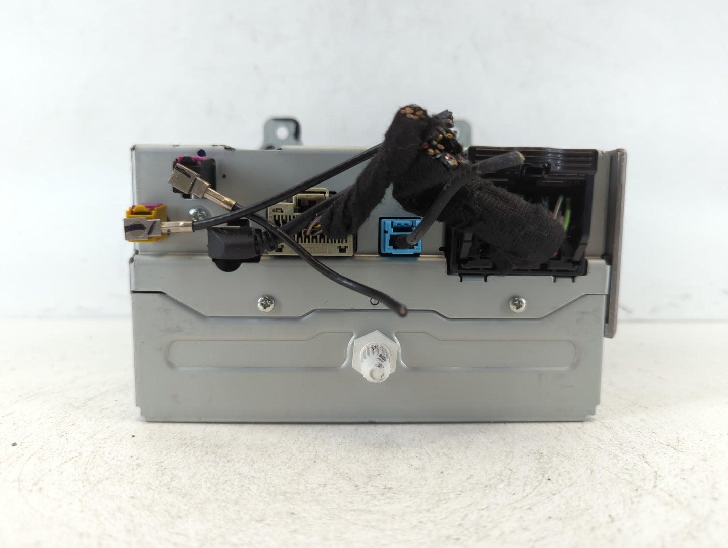 2013-2013 Chevrolet Cruze Am Fm Cd Player Radio Receiver - Oemusedautoparts1.com